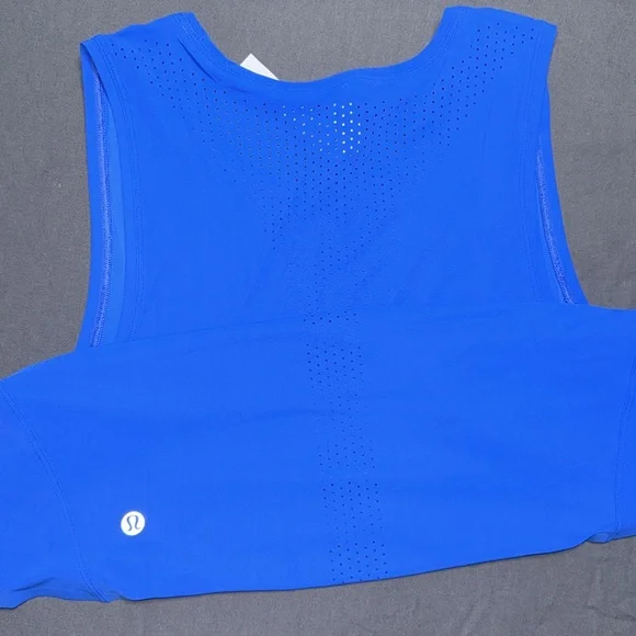 Lululemon Run On Tank-size 6/Blue Bolt - Picture 4 of 5
